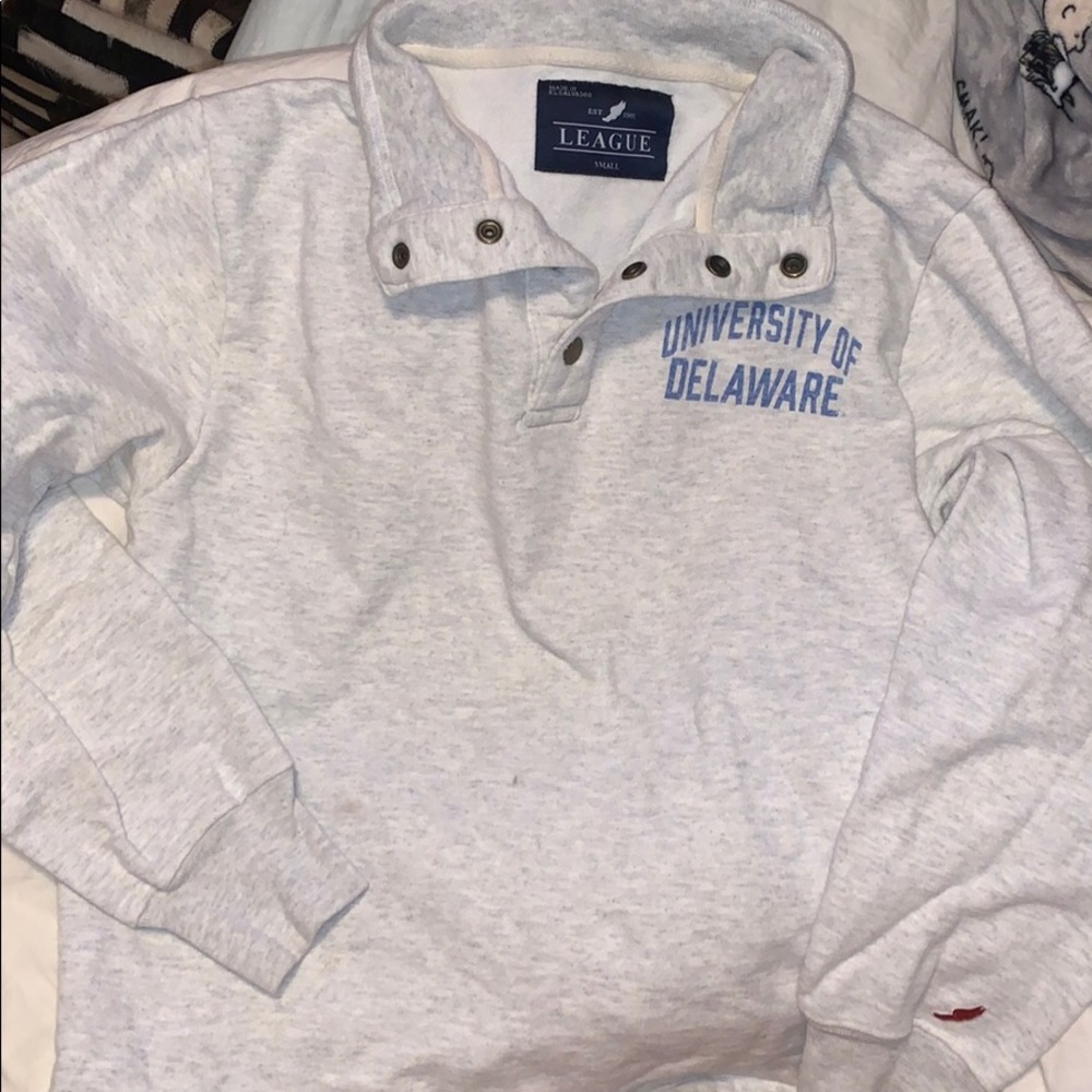 Vintage University of Delaware Sweatshirt